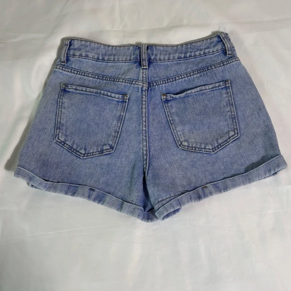 PacSun Mom Shorts Light Wash Denim High Waisted Cuffed Size 27